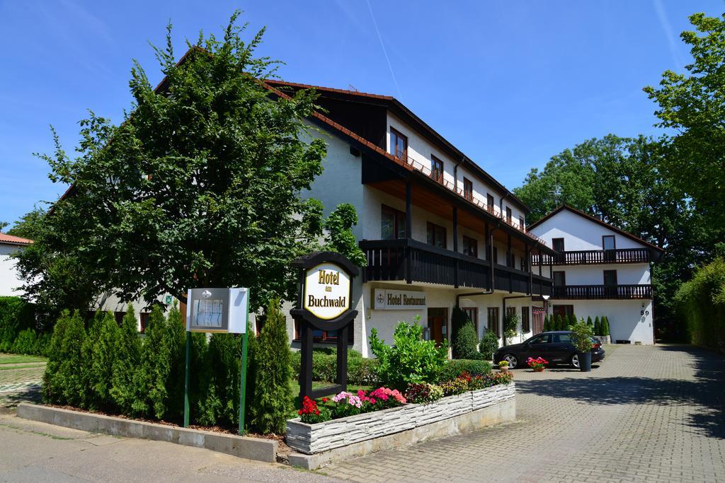 Hotel Am Buchwald Esslingen am Neckar Exterior foto